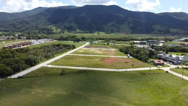 Imagem Terreno à venda no Loteamento Caminho da Lagoa, Garopaba-SC - Menor Preço!