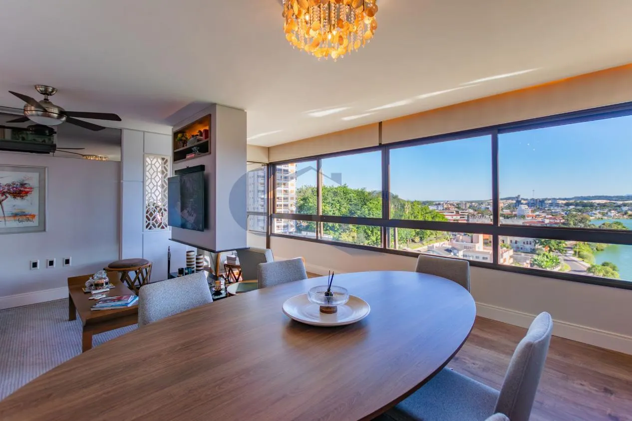 Imagem Apartamento a venda com 3 dormitorios no centro de Torres/RS
