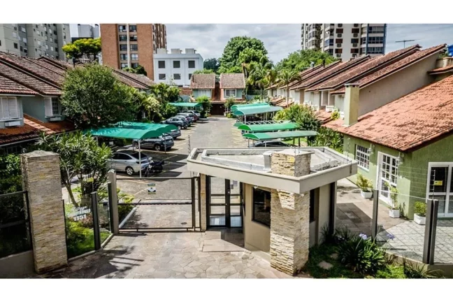 Imagem Casa em Condomínio para venda no bairro Tristeza em Porto Alegre