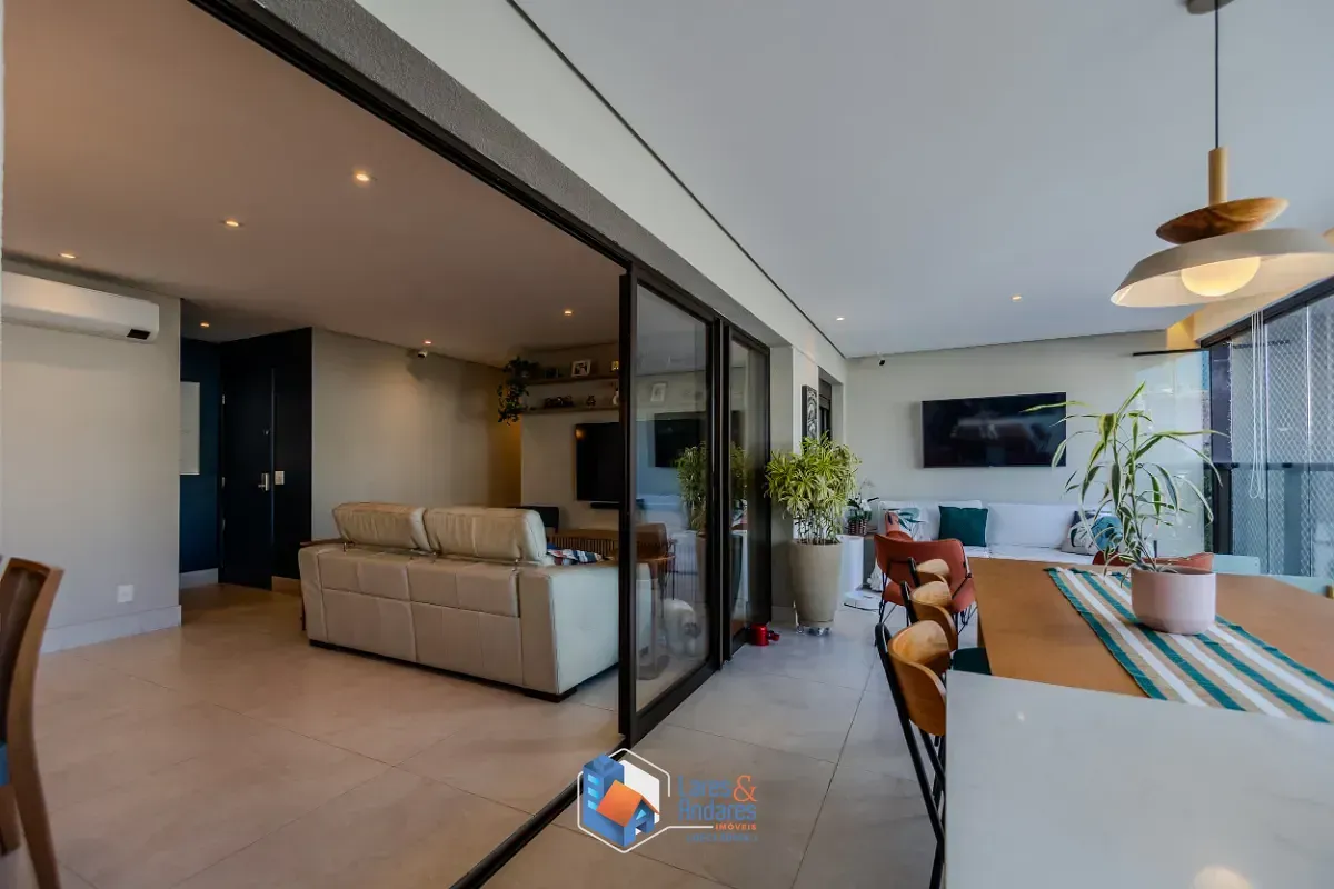 Imagem Apartamento para venda em Aclimação com 4 quartos, sendo 3 suítes, 159m²