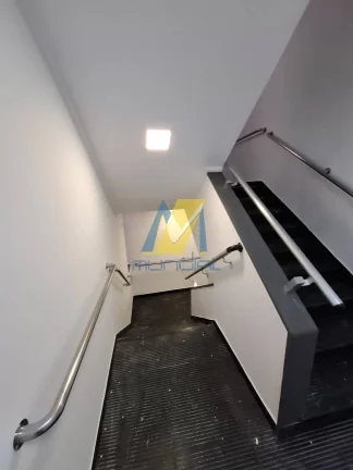 Imagem Prédio Comercial com Elevador | Andares Modulares para Empresas