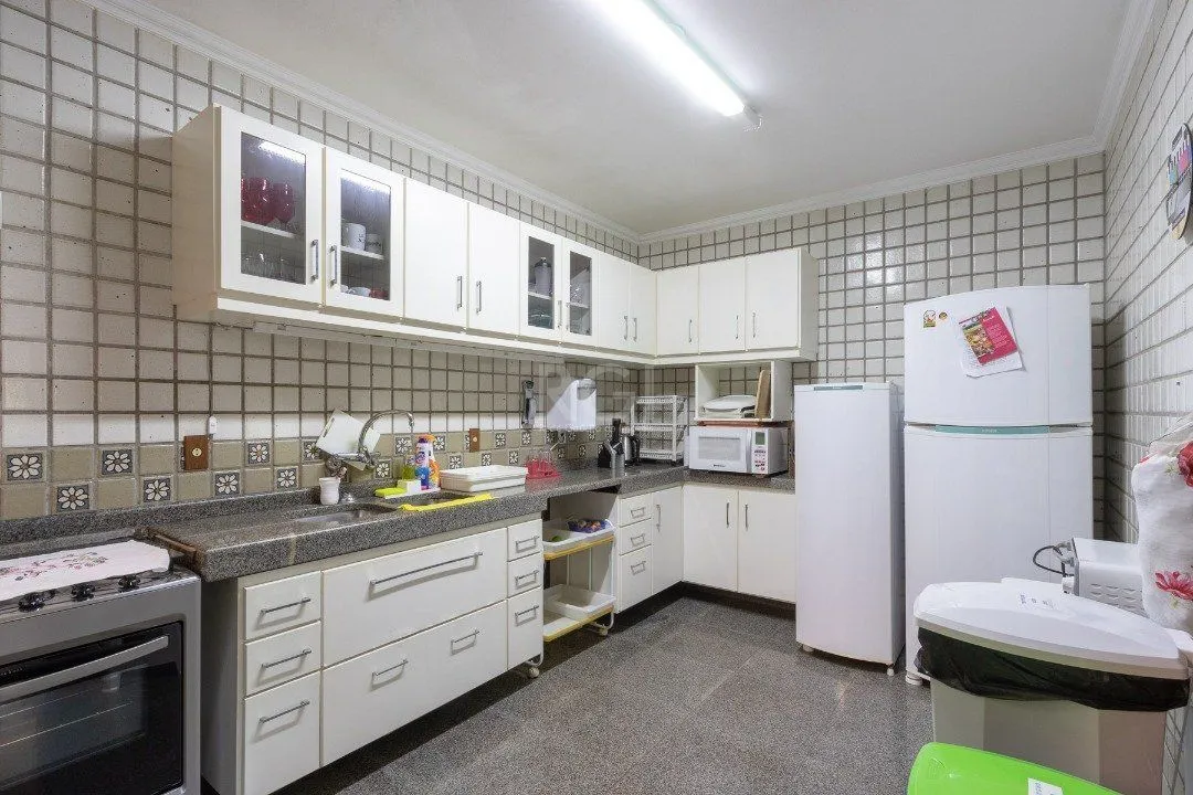 Imagem Casa Condominio para Venda - 331.2m², 4 dormitórios, sendo 4 suites, 2 vagas - Tristeza