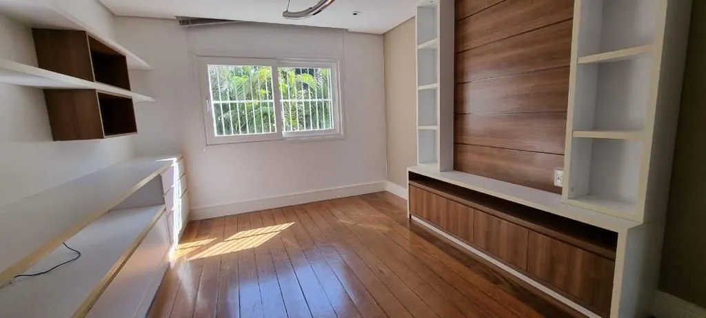 Imagem Casa com 3 suítes e piscina no Boa Vista
