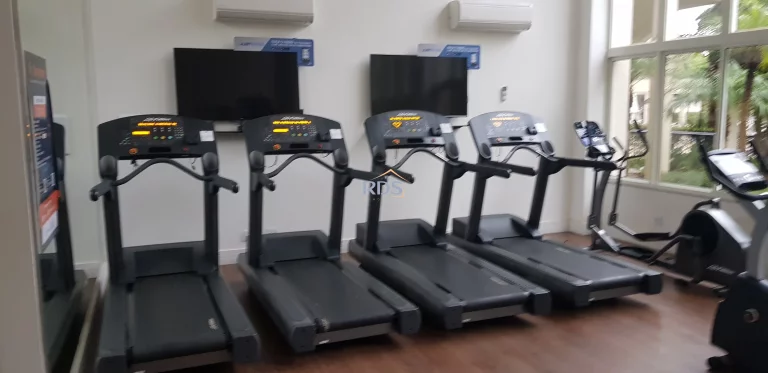 Imagem Vende cobertura duplex, 510m², 04 suítes, 03 salas - 06 banheiros, piscina privativa e 5 vagas