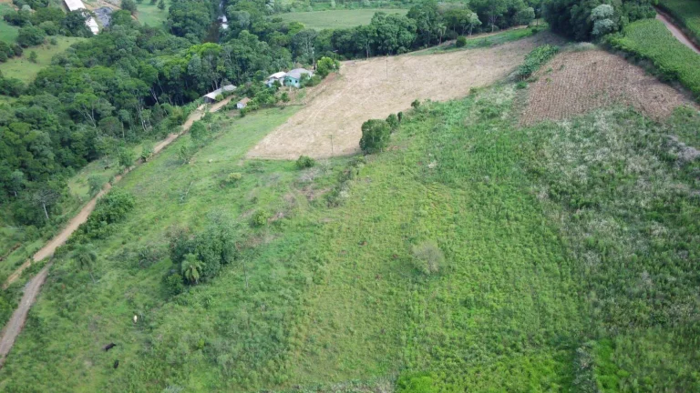 Imagem Casa para Venda em Peritiba, Rural, 3 dormitórios, 2 banheiros