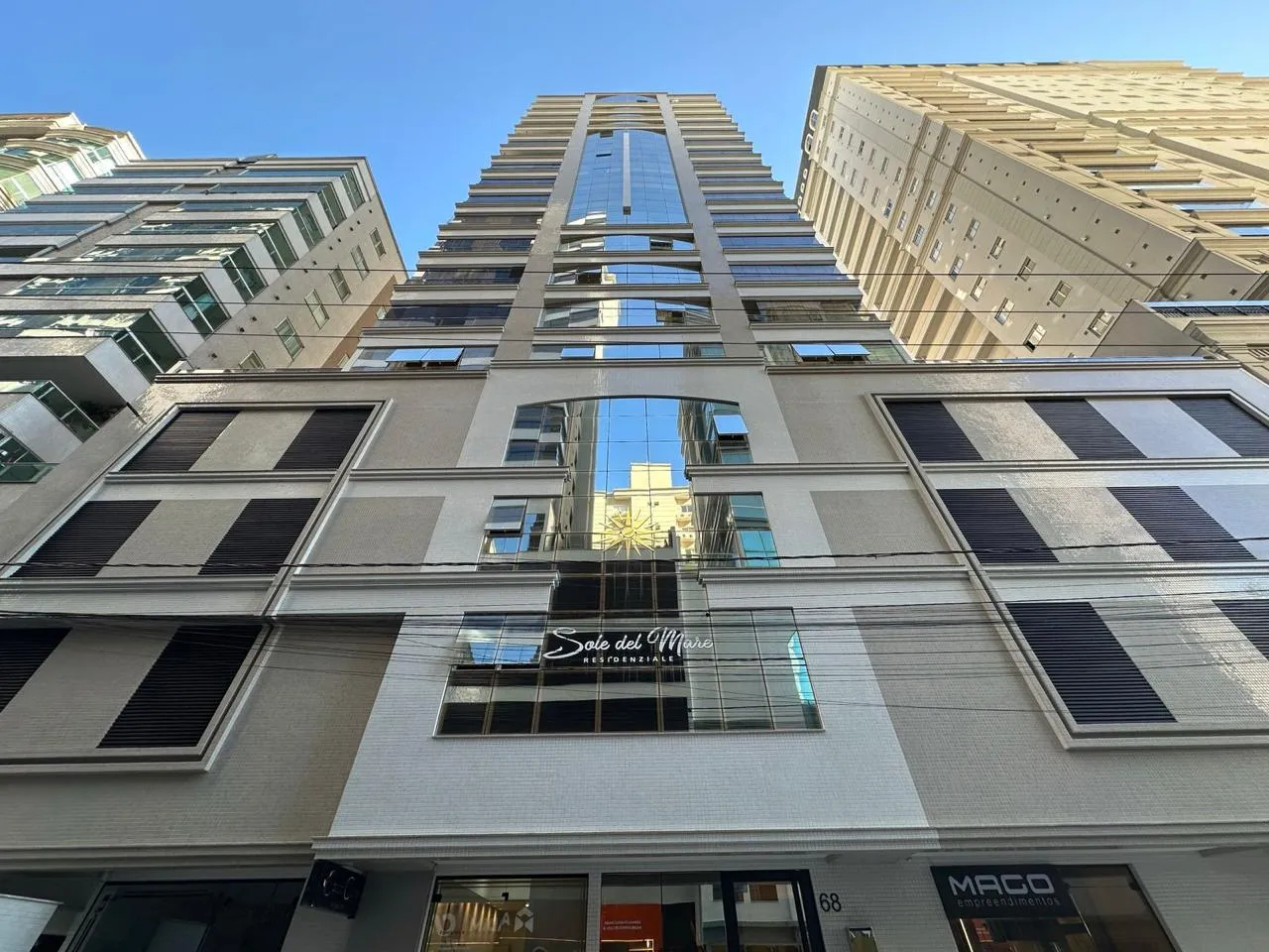 Foto do imóvel Apartamento à venda com 140m2 por R$ 2.600.000,00