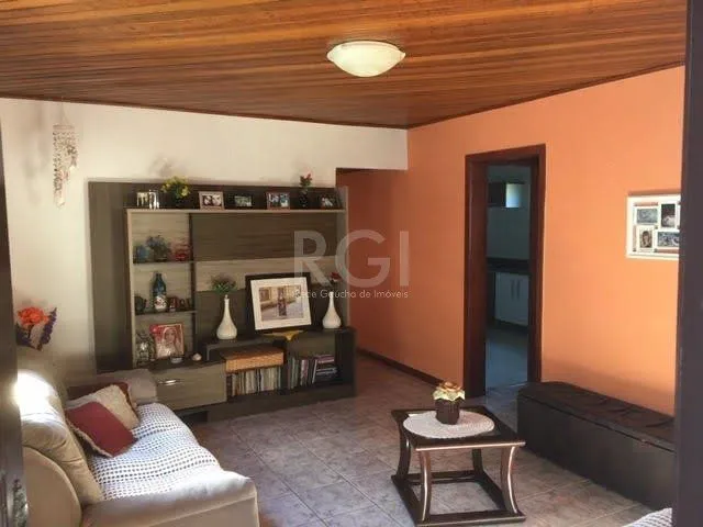 Imagem Casa para Venda - 100m², 3 dormitórios, sendo 2 suites, 3 vagas - Hípica