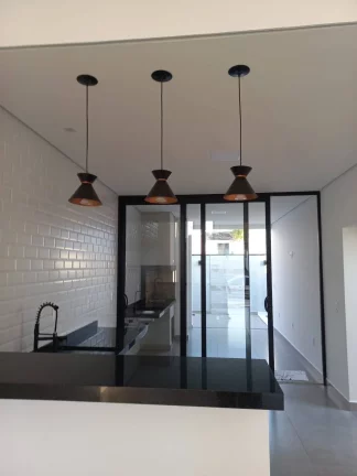 Imagem CASA TERREA - COM PISCINA - HORTO VILLAGIO