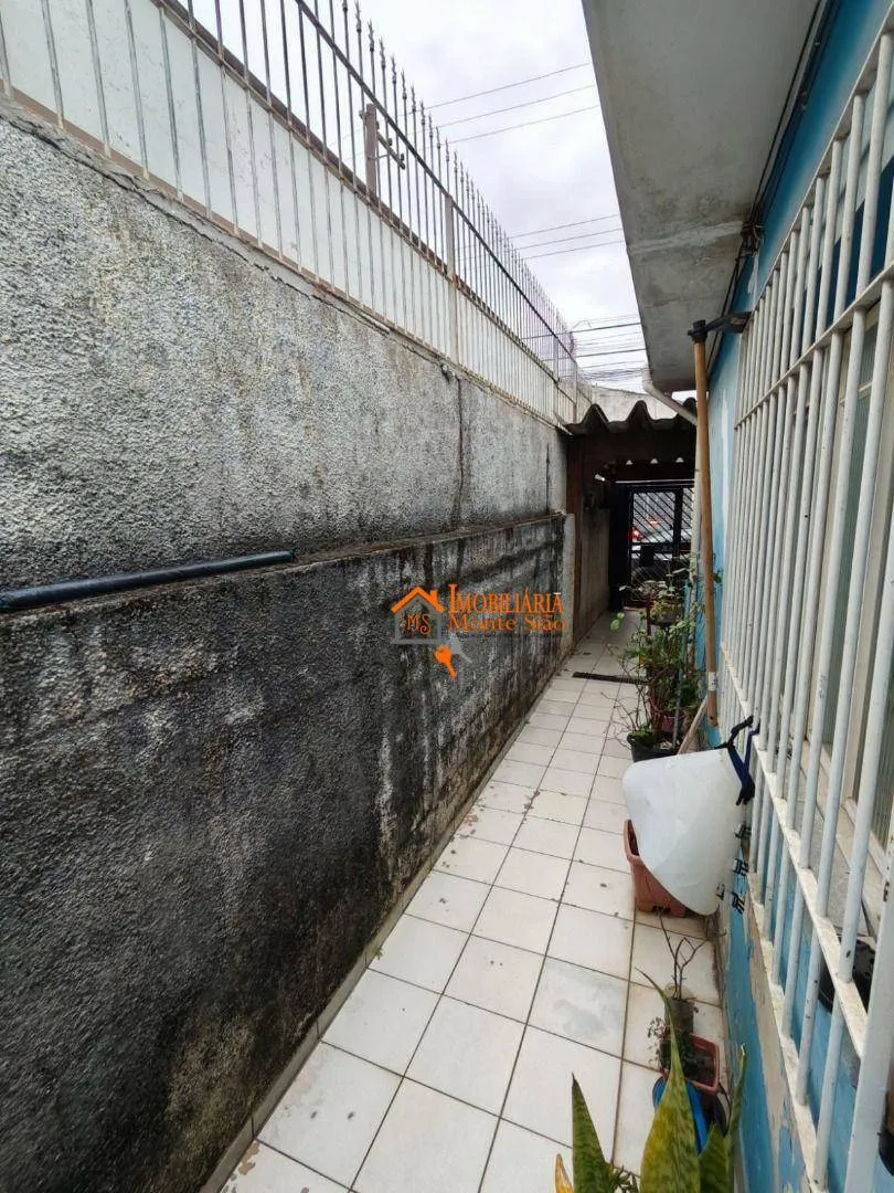 Imagem Casa com 4 dormitórios para alugar, 150 m² por R$ 3.340,00/mês - Vila Barros - Guarulhos/SP
