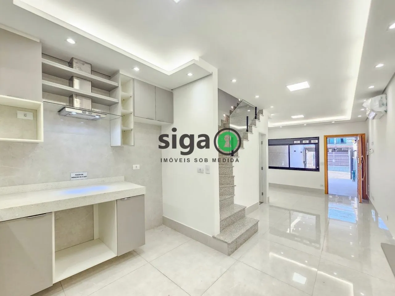 Imagem CASA À VENDA 4 QUARTOS SENDO 3 SUÍTES, NOVA E PRONTA PRA MORAR