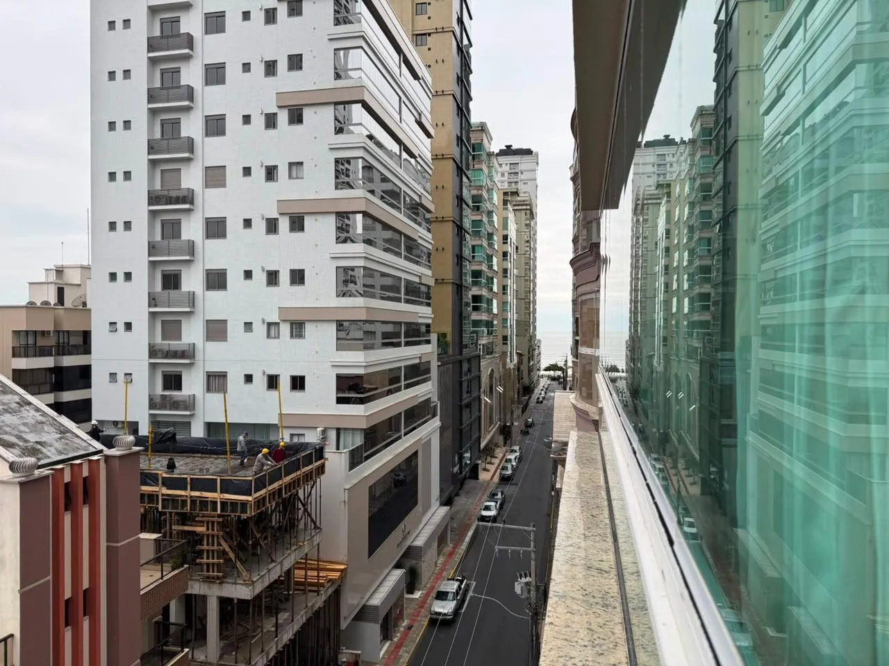 Imagem Apartamento com vista para o mar à venda com 98m2 por R$ 1.380.000,00