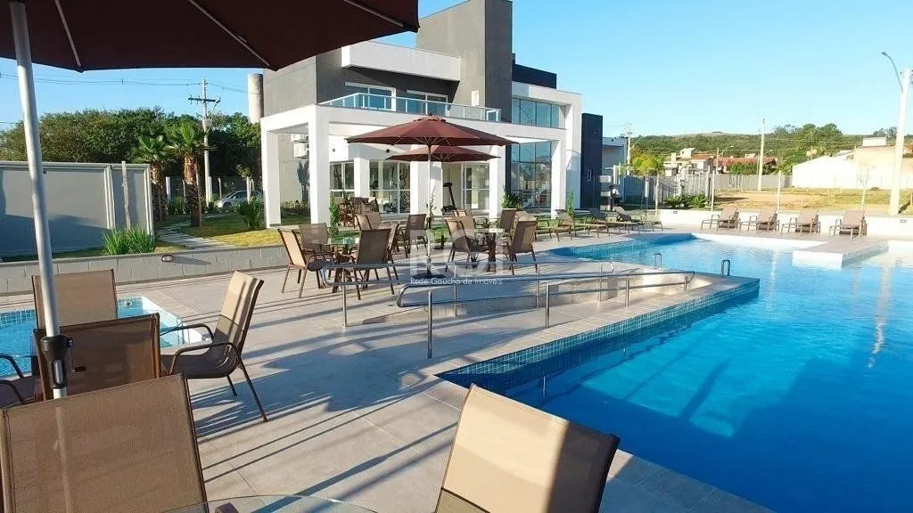 Imagem Terreno em condomínio - Pronto para morar - Próximo do Zaffari Ipanema
