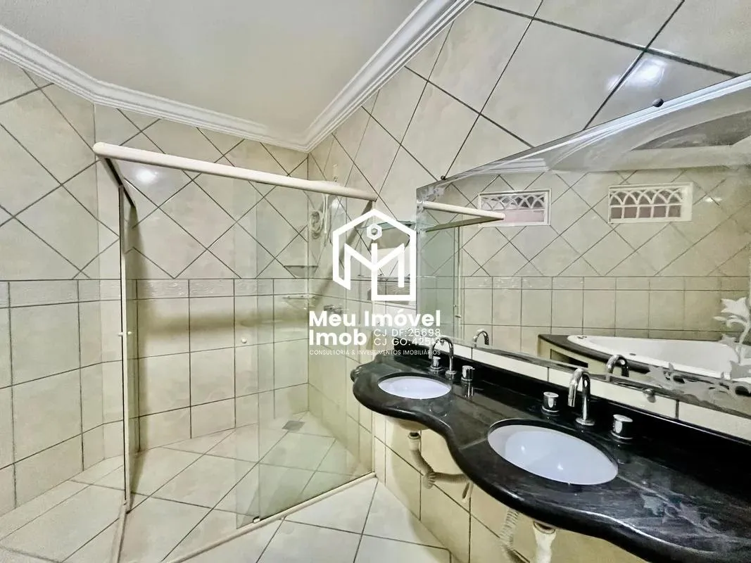 Imagem Res Jockey Club Casa 4 Quartos 3 Suítes 4 Vagas 800m²