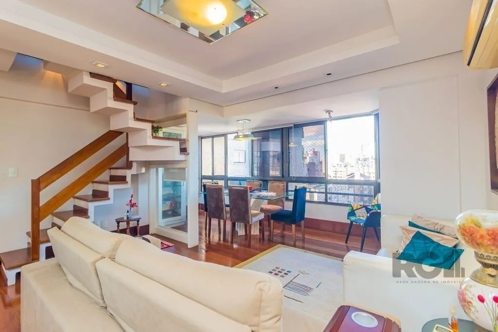 Imagem Excelente cobertura de 175m² com 3 dormitórios e 2 vagas.