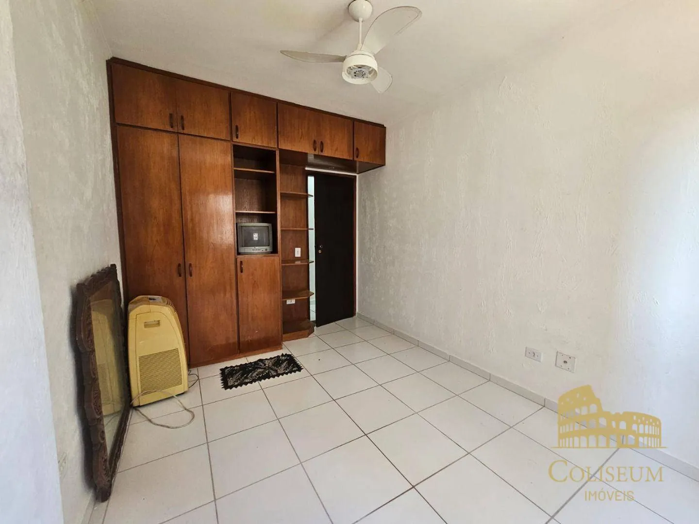 Imagem Apartamento com 2 dormitórios à venda, 85 m² por R$ 410.000,00 - Vila Assunção - Praia Grande/SP