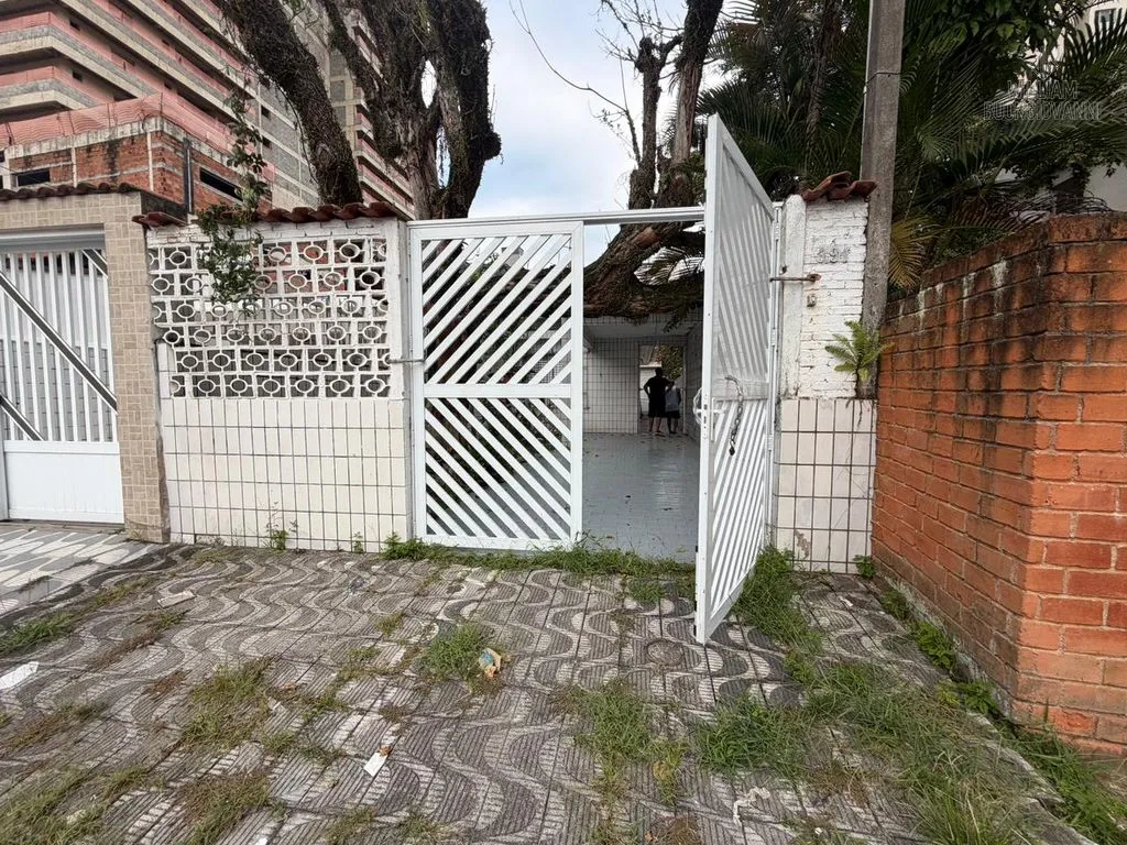 Imagem Térrea Charmosa e Mobiliada na Praia Grande - Excelente Localização