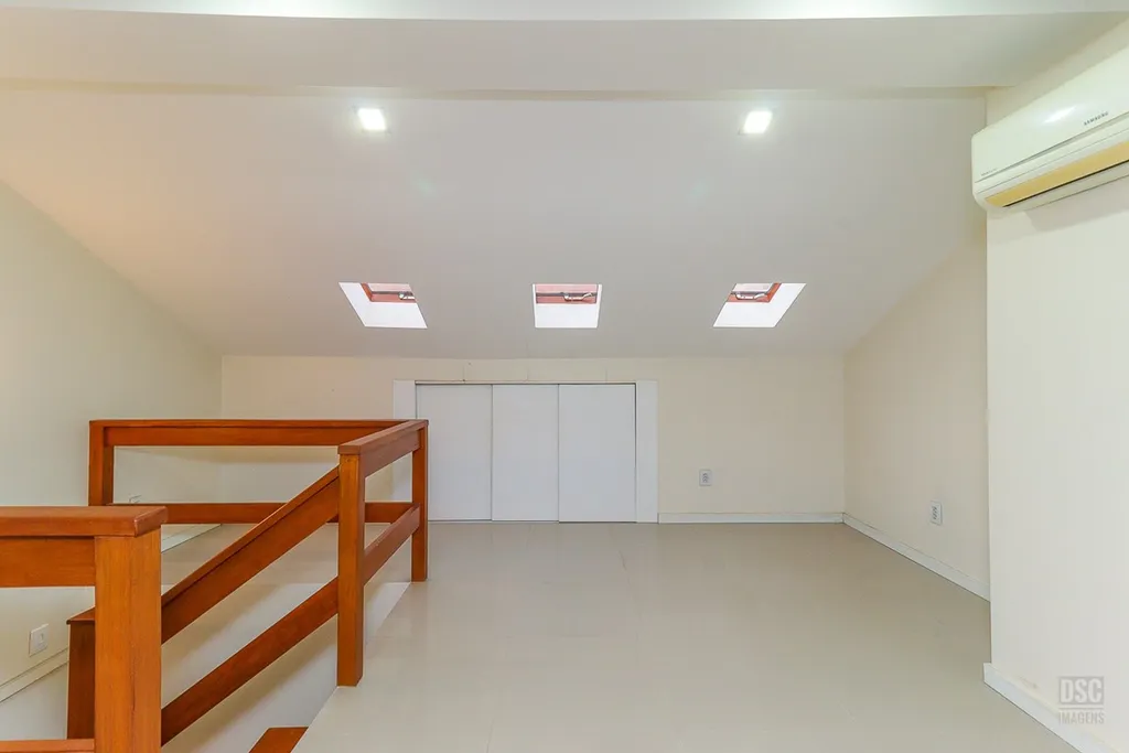 Imagem Casa de Condomínio em Cavalhada
