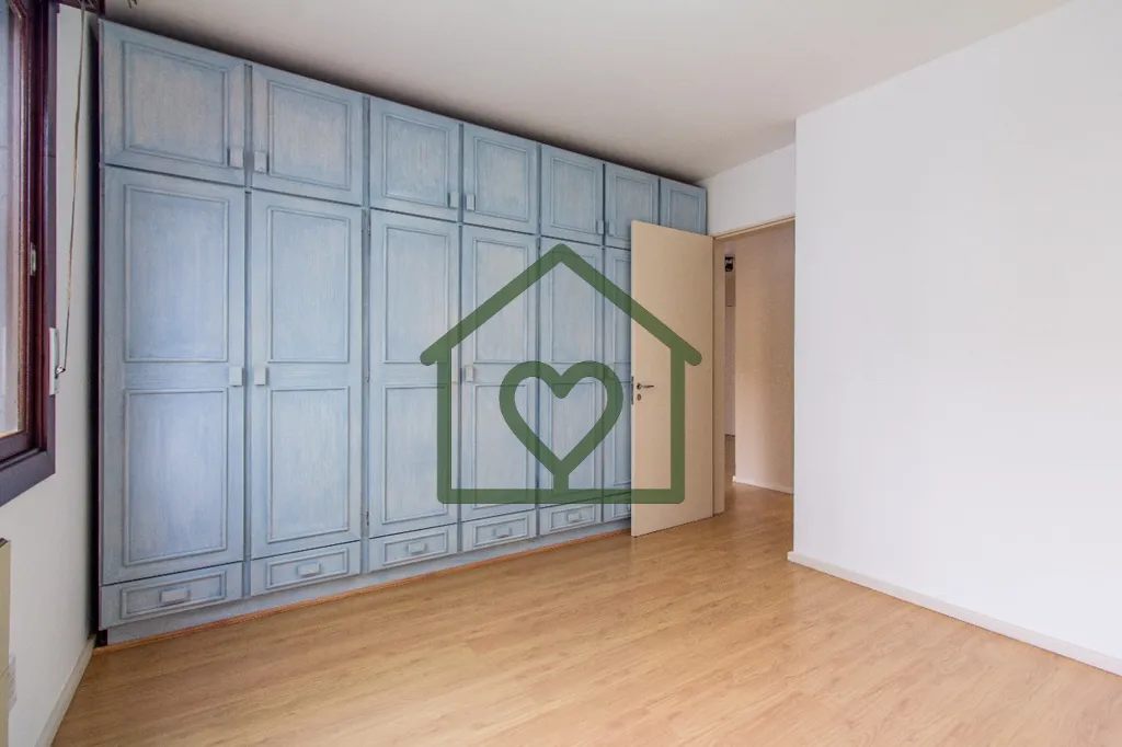 Imagem Apartamento de 2 dormitorios com garagem no bairro Santana! 
Desocupado! Ótimo apartamento de 2 dor...