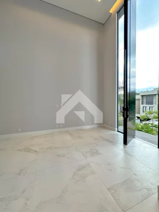 Imagem Casa de Condomínio em Alphaville - Santana de Parnaíba