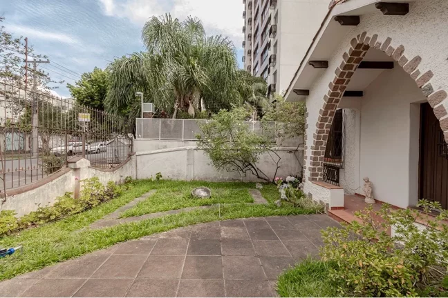 Imagem Terreno/Lote Residencial para venda no bairro Menino Deus em Porto Alegre