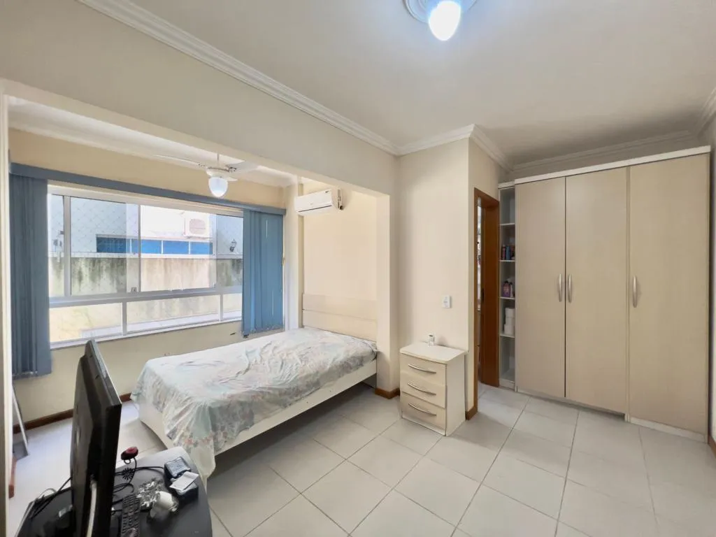 Imagem Apartamento 3Dormitórios dependência - Bairro Zona Nova