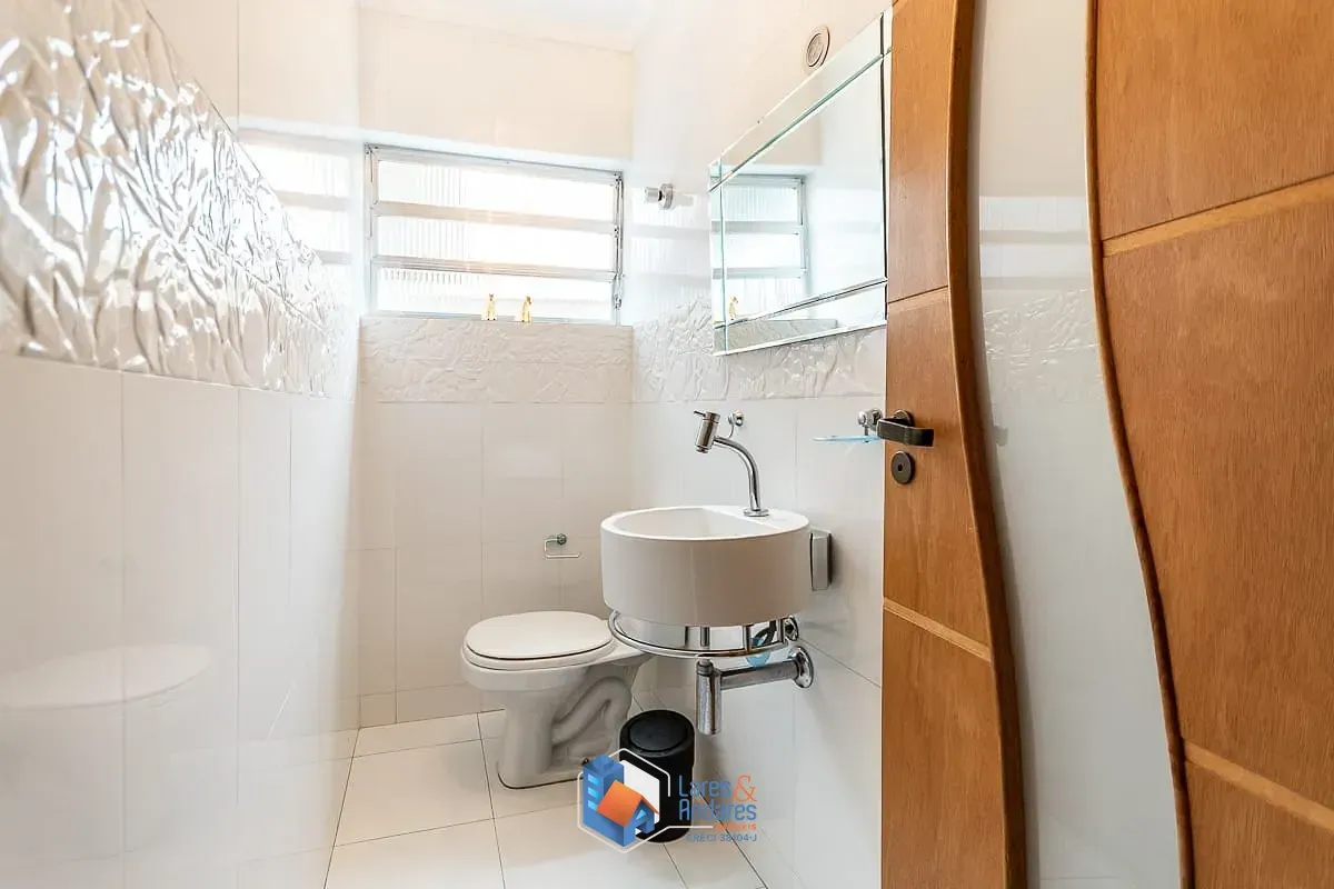 Imagem Casa para venda em Bosque da Saúde com 4 quartos, sendo 2 suítes, 267m²