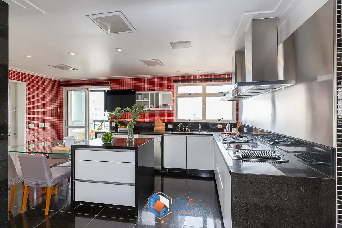 Imagem Apartamento para venda em Moema com 3 quartos, sendo 3 suítes, 301m²