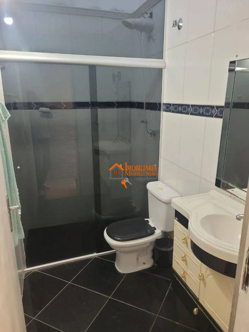 Imagem Sobrado com 2 dormitórios à venda, 188 m² por R$ 599.000,00 - Vila Fátima - Guarulhos/SP