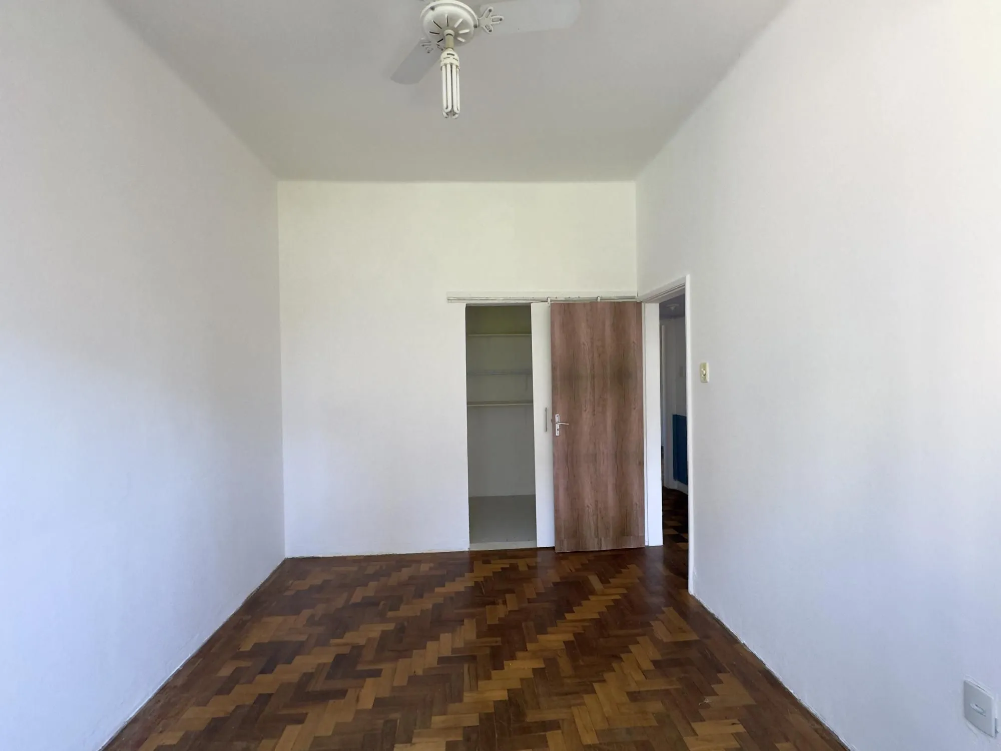Imagem Apartamento 2 dormitórios super silencioso no Centro Histórico