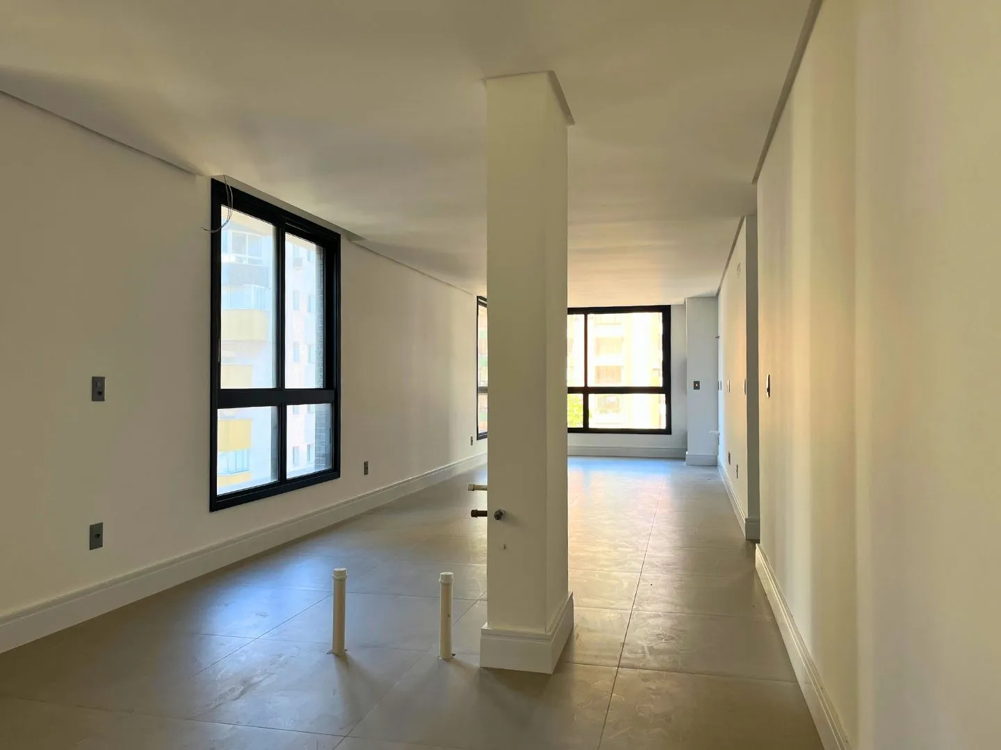 Imagem Apartamento à venda em Torres, Predial, com 2 quartos, 97m2