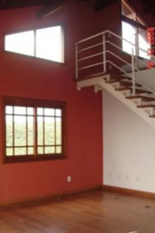 Imagem Casa para Venda - 270m², 3 dormitórios, sendo 1 suites, Vila Nova