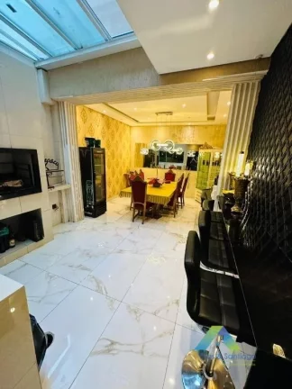 Foto do imóvel Sobrado com 3 dormitórios à venda, 150 m² por R$ 700.000,00 - Campo Belo