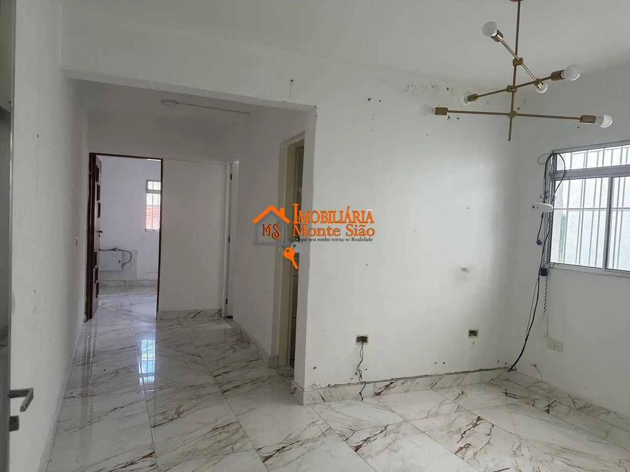 Imagem Sobrado com 2 dormitórios à venda, 169 m² por R$ 500.000,00 - Jardim Nova Cidade - Guarulhos/SP