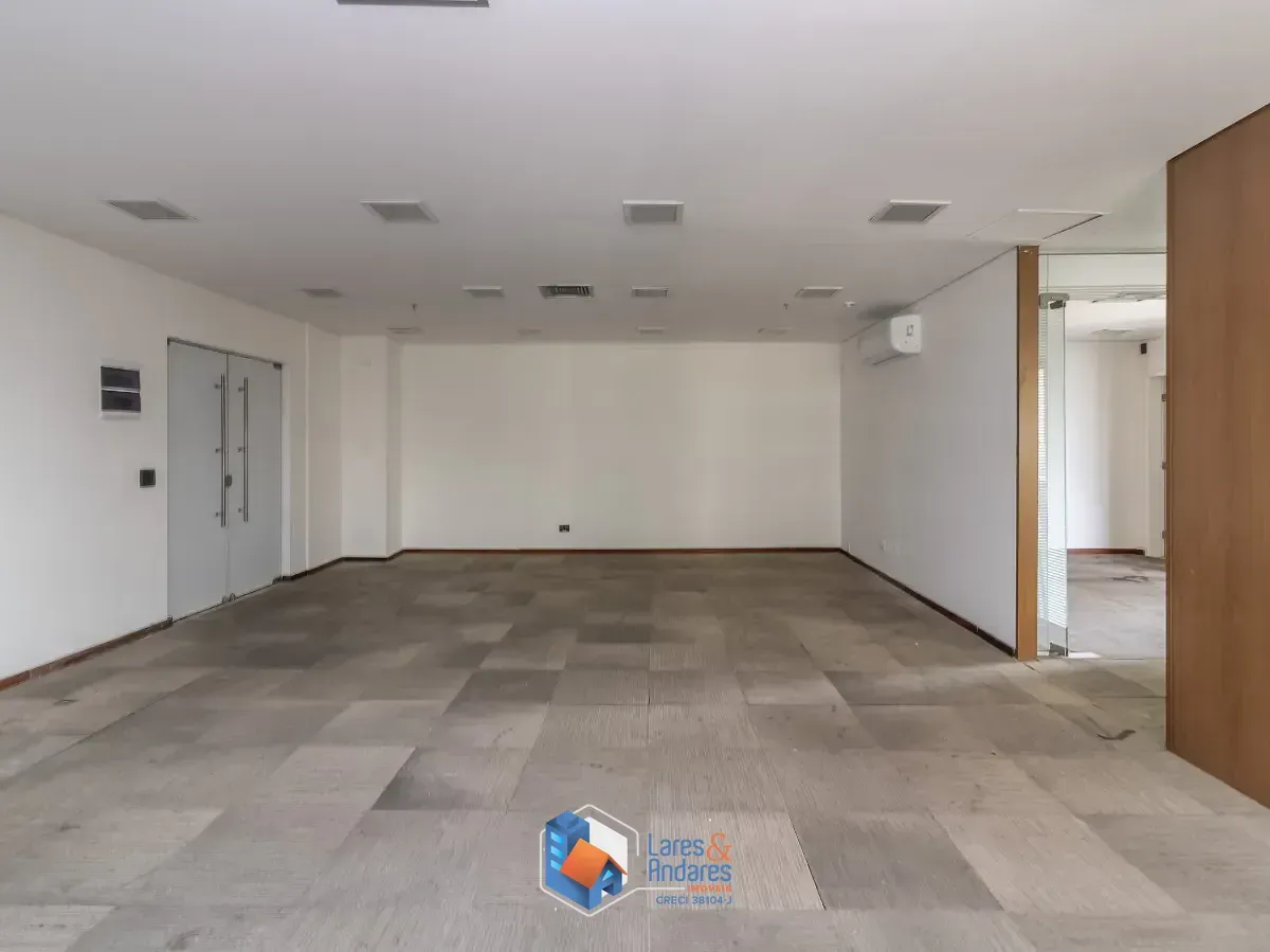 Imagem Conjunto comercial para venda em Vila Olímpia, 110m²