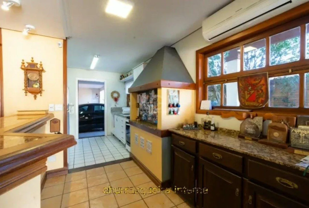 Imagem Casa para Venda - 280m², 4 dormitórios, sendo 1 suites, 3 vagas - Jardim Isabel