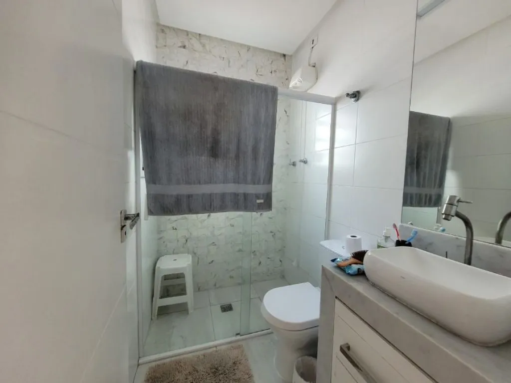 Imagem CASA COM 200,00 m² - AVIAÇÃO - PRAIA GRANDE SP