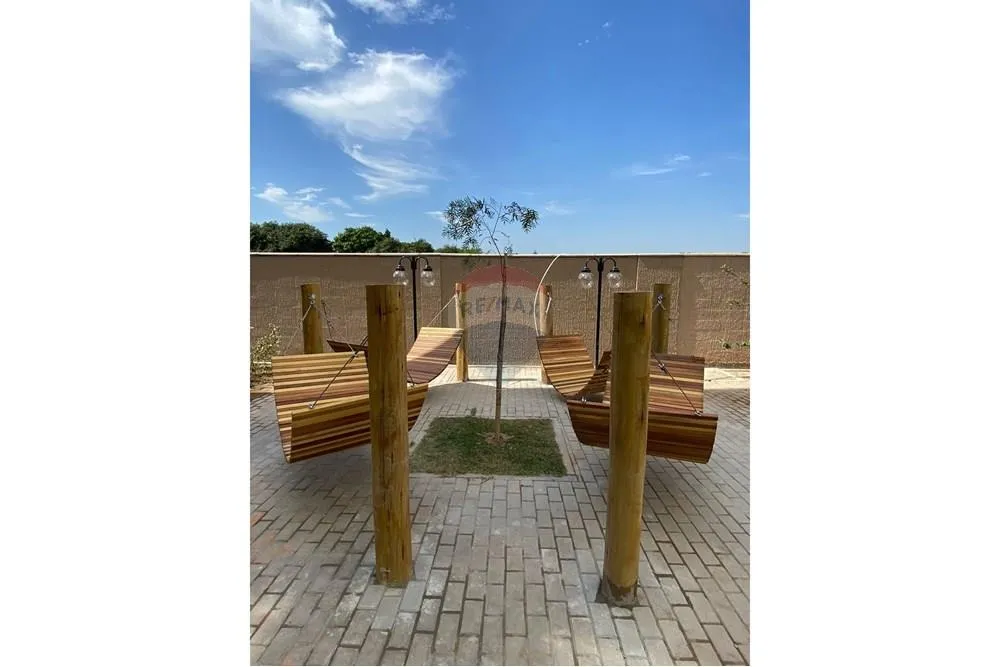 Imagem Apartamento com 1 quartos para locação em Guaratiba