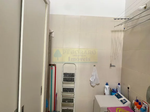 Imagem Casa com 3 dormitórios á venda na Martim de Sá