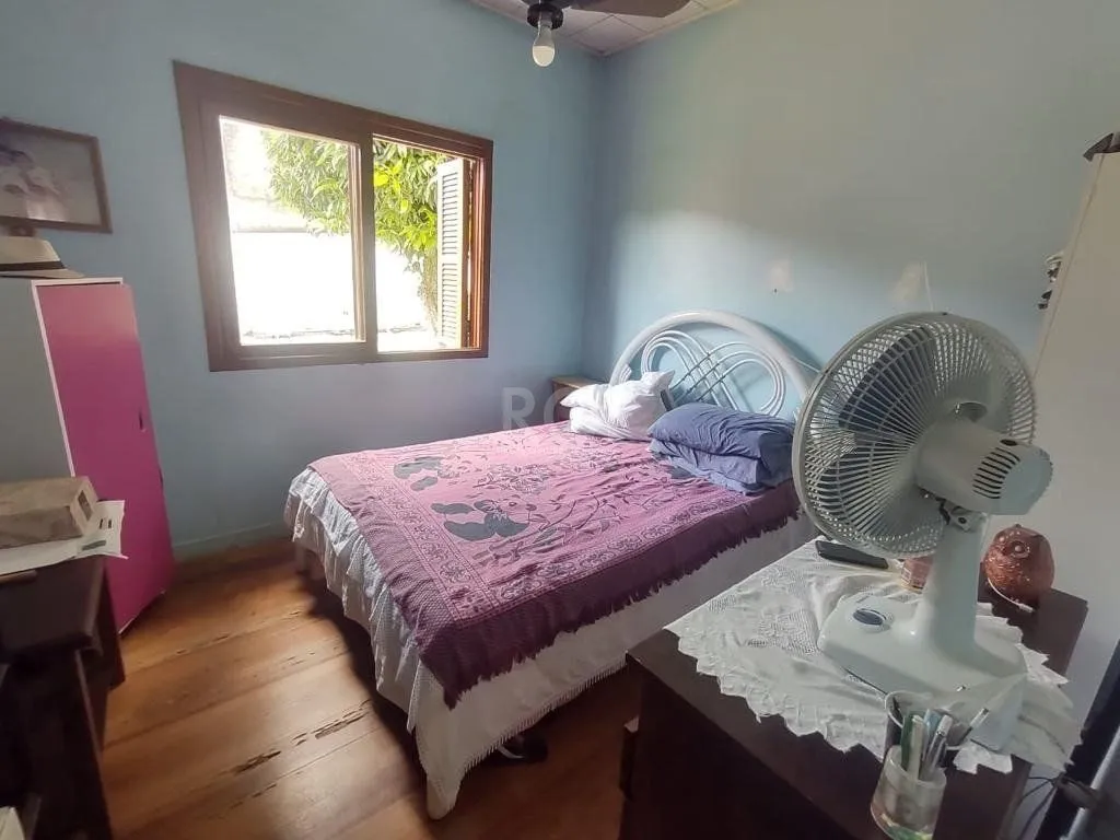 Imagem Casa para Venda - 265.1m², 3 dormitórios, 4 vagas - Guarujá