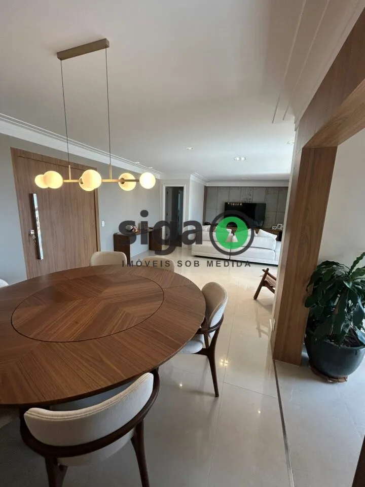 Imagem Apartamento a venda no Panamby, com 4 dormitórios e 4 vagas.