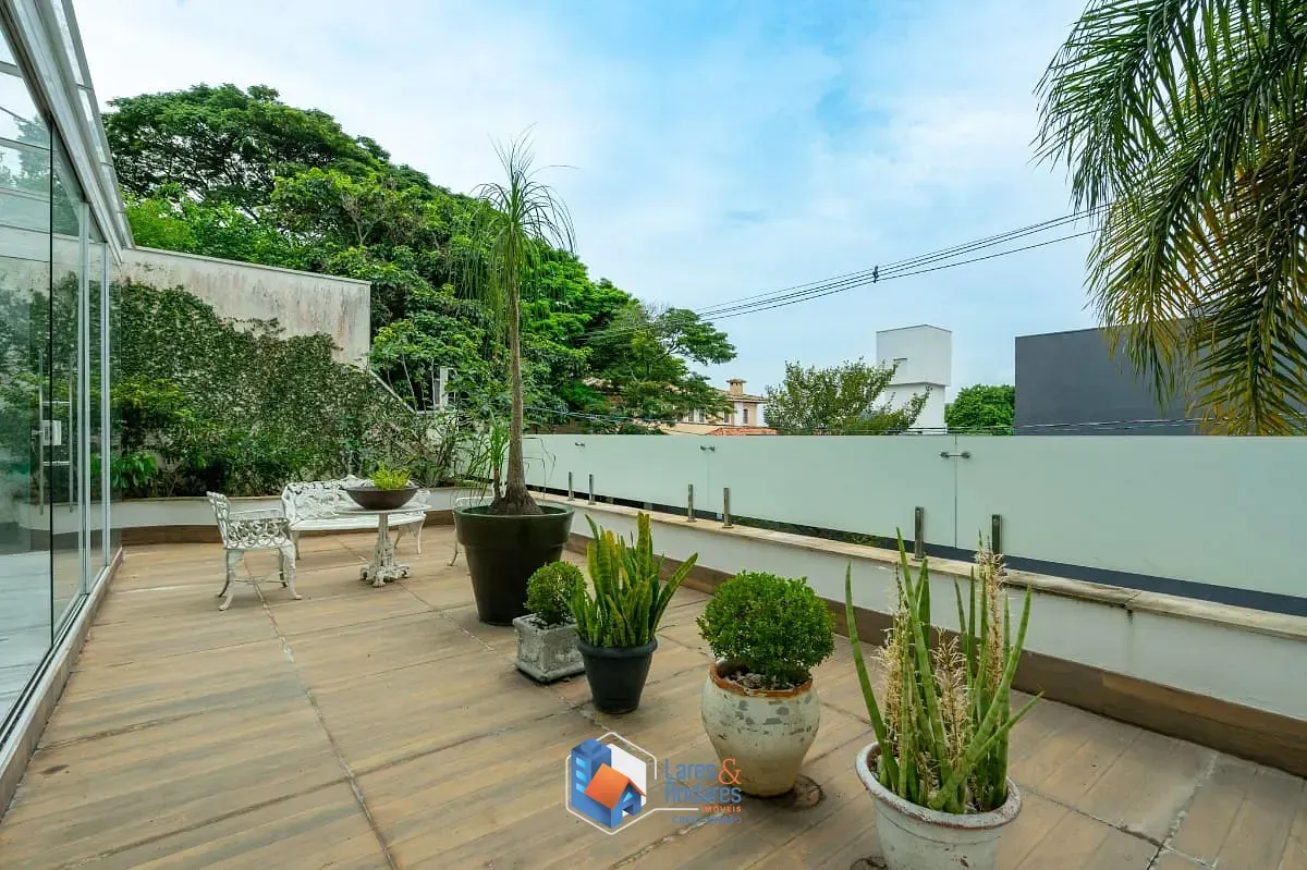 Imagem Casa para venda em Jardim Leonor com 7 quartos, sendo 5 suítes, 800m²