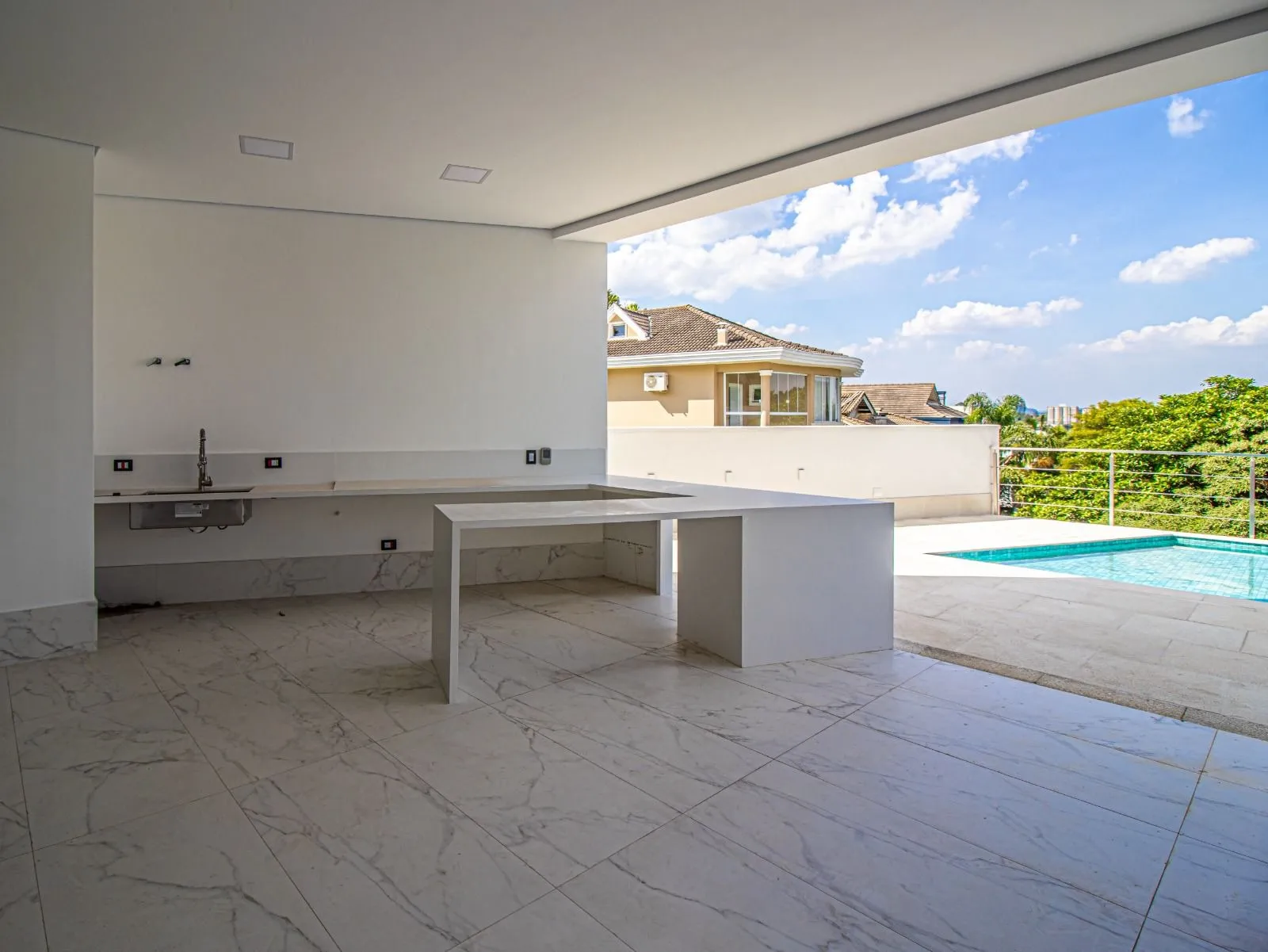 Imagem Casa Sobrado de 606,24m² Localizada no Alphaville Genesis 1 - Santana de Parnaíba - SP!