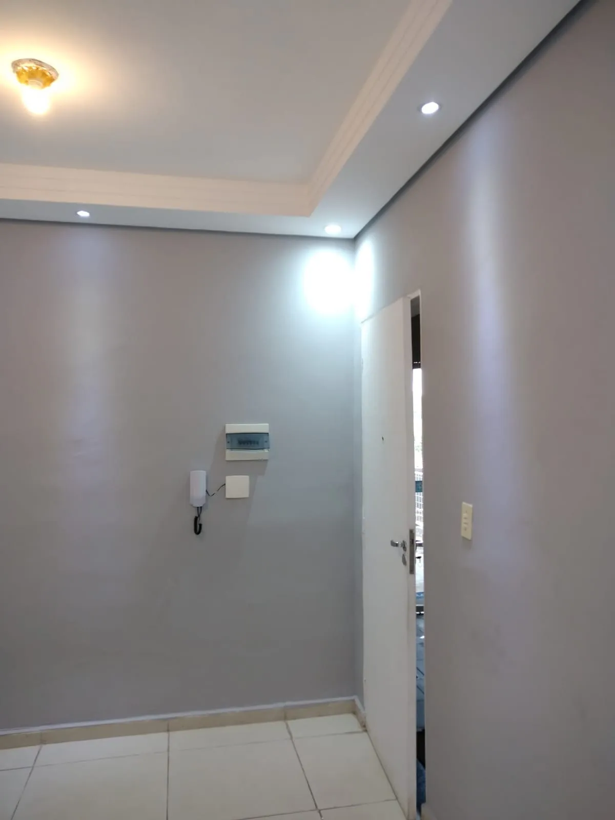 Imagem Condomínio Lótus: Apartamento de 2 Dormitórios e 1 Banheiro no Jardim Simus