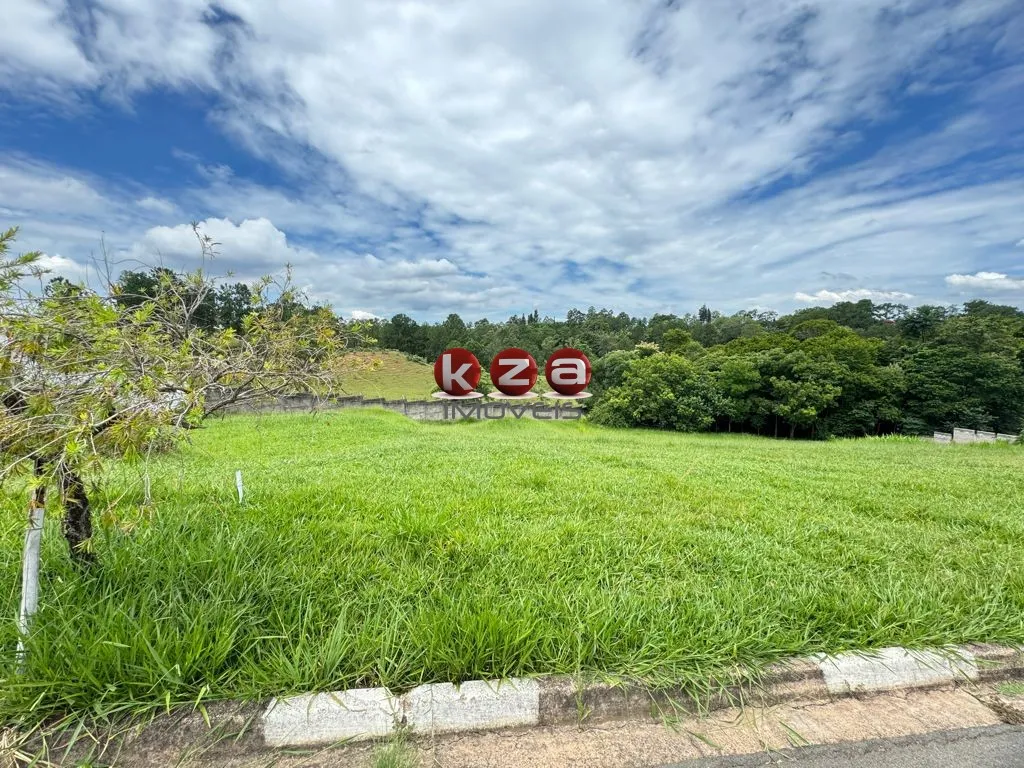 Imagem Terreno em Condomínio à Venda em Valinhos-SP, Condomínio Villa Lombarda 1.137,00 m² de Área