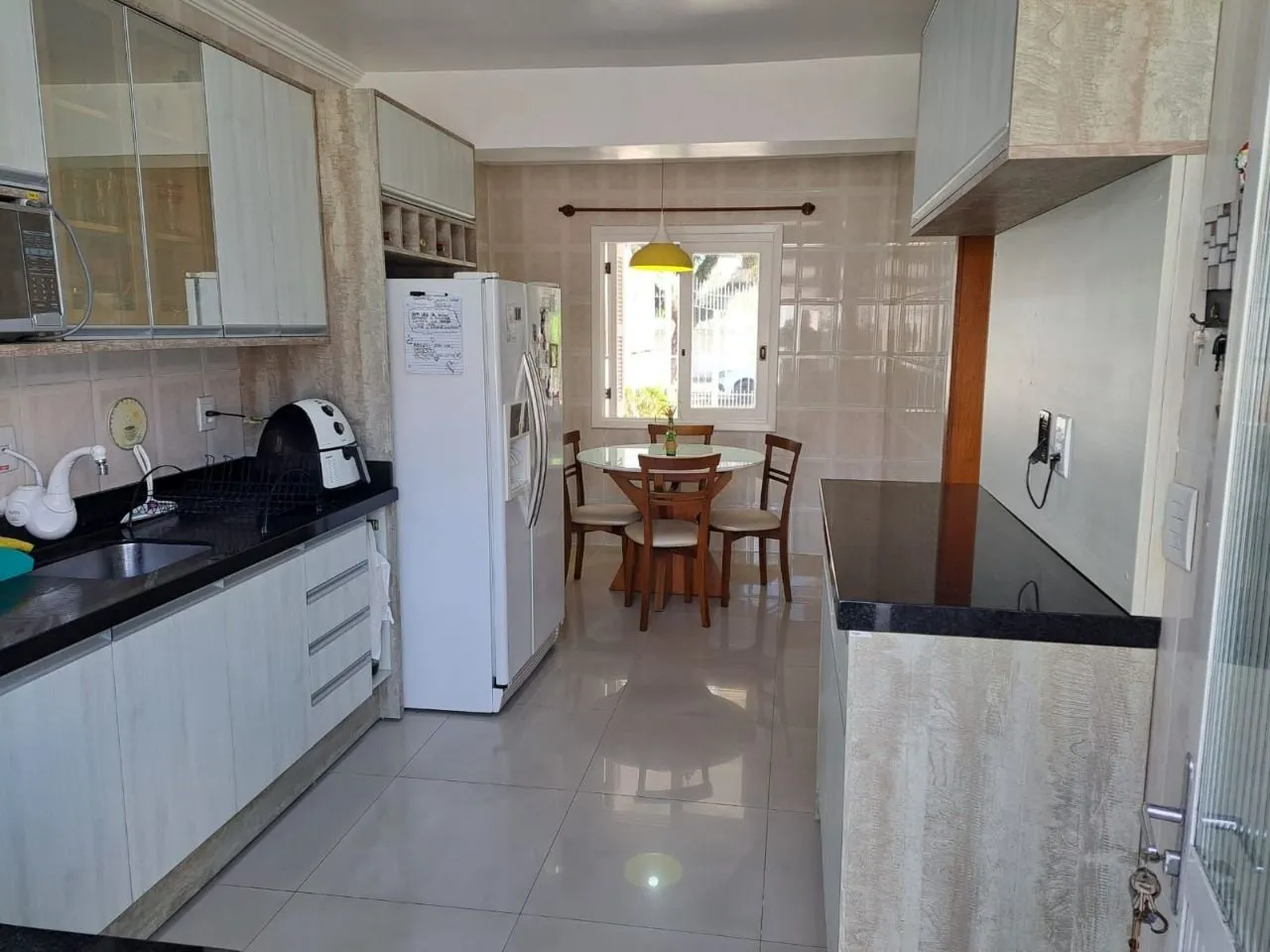 Imagem Sobrado 4 dormitorios com Excelente localização