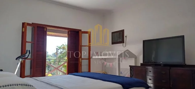Imagem Belissima Chacara duas Casas 360m² de Construção 2600m² de Terreno Ótima Localização e Acabamento.