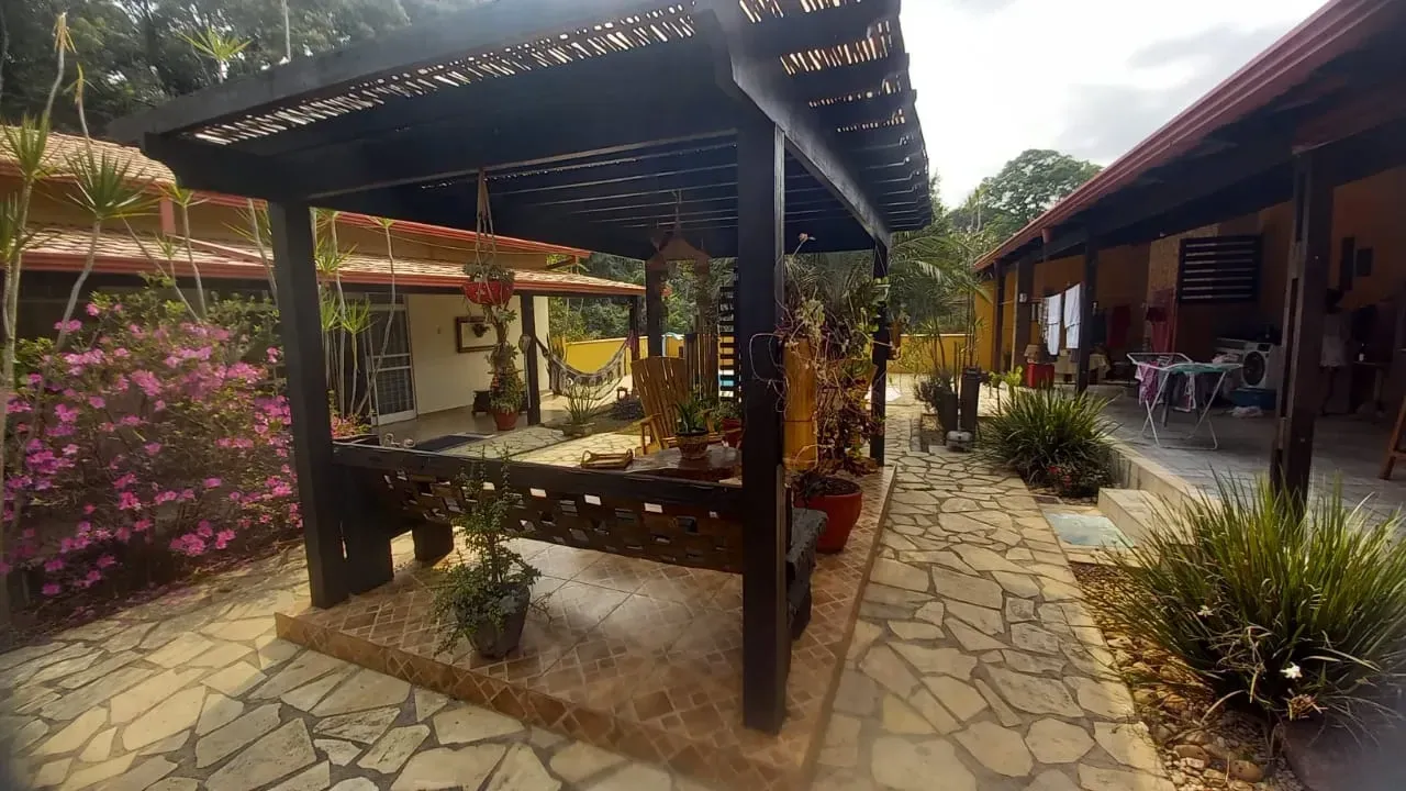Foto do imóvel: Sítio à Venda, 1.080 m² em Parque Ipiranga - Betim