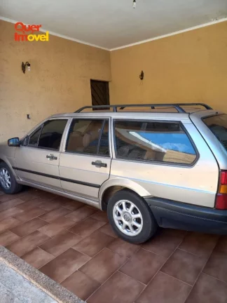 Imagem Imperdível: Casa à venda ou locação em Ribeirão Preto-SP, Parque dos Bandeirantes. 3 quartos, 1 suíte, 2 salas, 2 banheiros, 3 vagas de garagem, 204m².