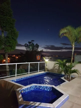 Imagem Sobrado com 2 dormitórios à venda, 340 m² por R$ 1.200.000,00 - Estancia da Serra - Mairiporã/SP