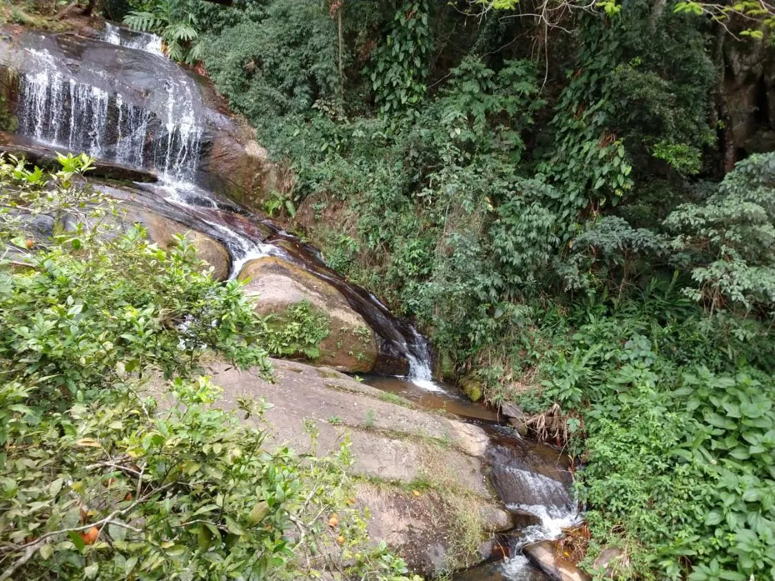 Imagem Sítio em Joanópolis com Cachoeira a 20 metros da Casa!